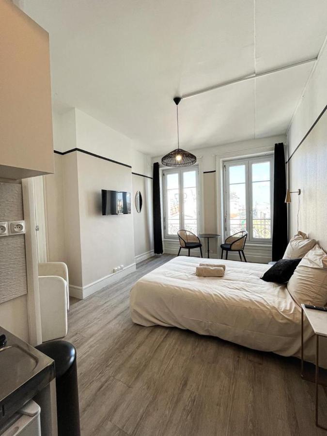 Suite Athos Lyon Bagian luar foto