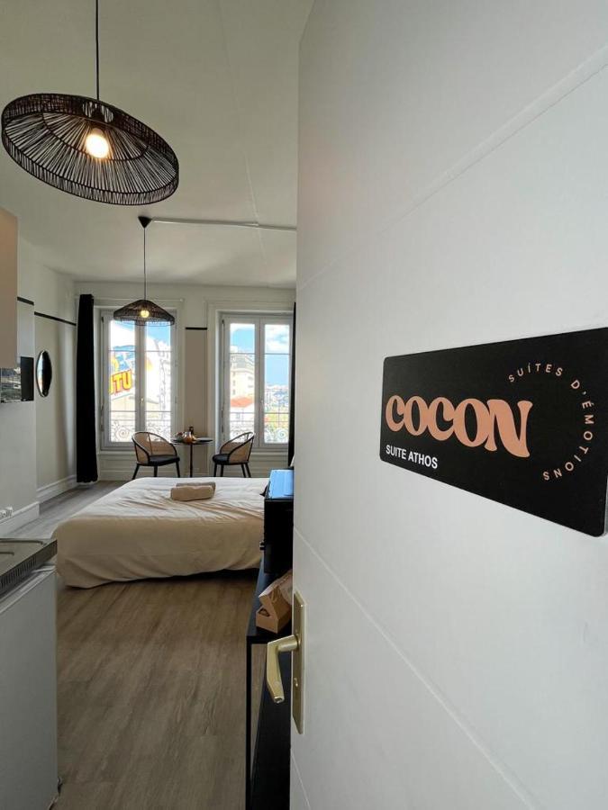 Suite Athos Lyon Bagian luar foto